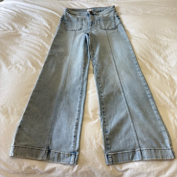 LC Lauren Conrad Denim - LC Lauren Conrad | SZ 10 | Super High Rise Wide Leg Jeans | Light Wash